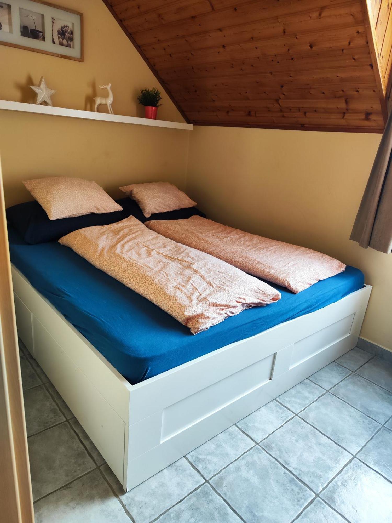 Szigeti Apartmanhaz Pécs Exterior foto